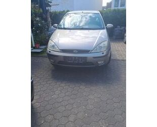 Ford Ford Focus 1,4 Viva Viva/TÜVbis 03.2026 Gebrauchtwagen