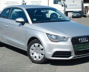 Audi Audi A1 Attraction 1.6 TDI*SHZ*KLIMA*PDC*TEMPOMAT* Gebrauchtwagen