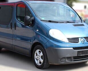 Renault Renault Trafic Combi L1H1 2,7t verglast Gebrauchtwagen