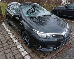 Toyota Toyota Auris Touring Sports Hybrid Edition-S+ Gebrauchtwagen