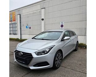 Hyundai Hyundai i40 *TÜV NEU*ALLWETTERREIFEN*ALUFELGEN*LED Gebrauchtwagen