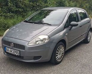 Fiat Fiat Grande Punto 1.2 8V / Tüv bis 09/26 Gebrauchtwagen