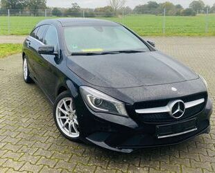 Mercedes-Benz Mercedes-Benz CLA 220 Shooting Brake CLA 220 d 4MA Gebrauchtwagen