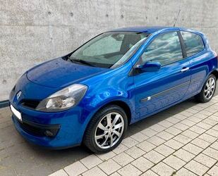 Renault Renault Clio Exception 1.2 16V TCE Eco2 Exception Gebrauchtwagen