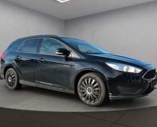 Ford Ford Focus Turnier + SCHECKHEFT+ Gebrauchtwagen