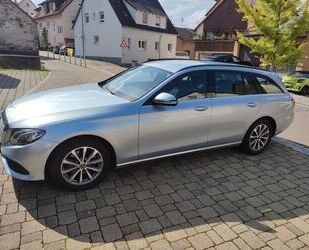 Mercedes-Benz Mercedes-Benz E 200 T Autom. - Gebrauchtwagen