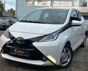 Toyota Toyota Aygo AYGO x-play touch*87TKM*2.HAND*SCHECKH Gebrauchtwagen