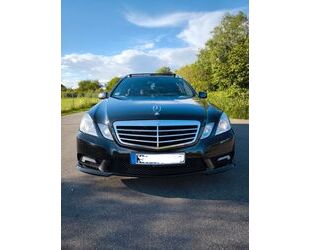 Mercedes-Benz Mercedes-Benz E 350 CGI T AMG TV Keyless Panorama Gebrauchtwagen