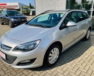 Opel Opel AstraJ SportsTourer/Klima/Shzg/Navi/2xPDC/TÜV Gebrauchtwagen