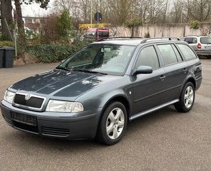 Skoda Skoda Octavia Combi Tour 1.6 AHK Klima Gebrauchtwagen