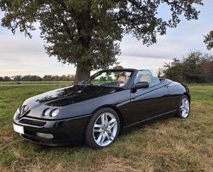 Alfa Romeo Alfa Romeo Spider 3.0 V6 L Top gepflegt Gebrauchtwagen