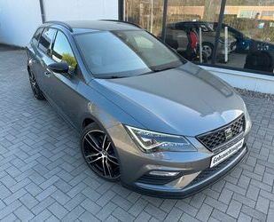 Seat Seat LEON ST CUPRA 300 DSG NAVI LED PDC SHZ ALCANT Gebrauchtwagen