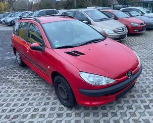 Peugeot Peugeot 206 SW Grand Filou Cool Disel 1,4 Tüv 05/2 Gebrauchtwagen