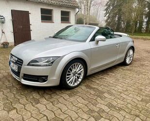 Audi Audi TT Roadster 2.0 TFSI Cabrio Gebrauchtwagen