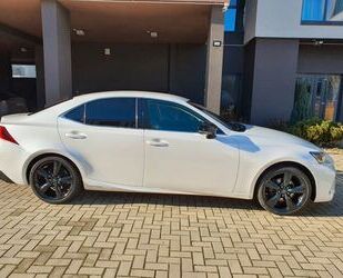 Lexus Lexus IS 300 300h Executive Line Automatik Executi Gebrauchtwagen