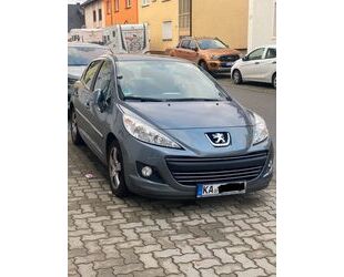 Peugeot Peugeot 207 Premium 120 VTi Automatik Premium Gebrauchtwagen