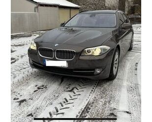 BMW BMW 530d xDrive Touring, HUD, Pano, Standheizung u Gebrauchtwagen