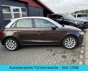 Audi Audi A1 Sportback 1.6TDI Ambition Navi*PDC*SHZ*Xen Gebrauchtwagen