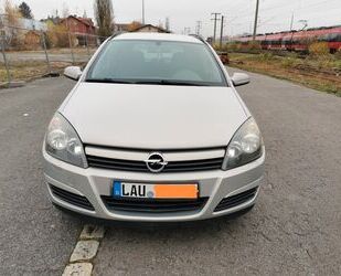 Opel Opel Astra 1.8 Njoy Caravan Klima AHK Gebrauchtwagen