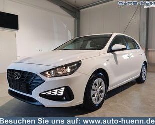 Hyundai Hyundai i30 Plus Edition 1.0 T-GDI 120 PS Tempomat Gebrauchtwagen