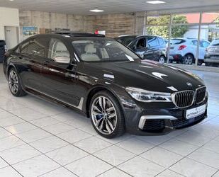 BMW BMW M760 Li xDrive*4-Sitzer*SoftClose*SkyLounge*B& Gebrauchtwagen