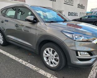 Hyundai Hyundai Tucson 1.6 Trend,Navi,Kamera,Winter-Paket, Gebrauchtwagen