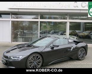 BMW i8 Roadster LEDER+NAVI+LASER+DAB+LM+HARMAN/KARDO Gebrauchtwagen