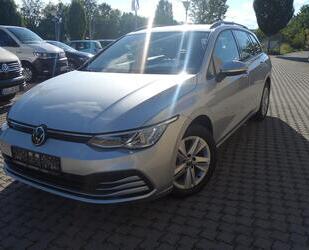 VW Golf 8 Variant 1.5 TSI LIFE+ACC+LED+APP+KAMERA+SHZ Gebrauchtwagen