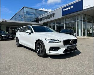 Volvo V60 B4*Core*NP 62970*Leder*Licht- u.Winterpaket Gebrauchtwagen