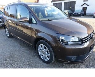 VW Touran Cup 1,4 TSI Navi PDC Sitzheizung Alu WR Gebrauchtwagen