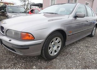 BMW 523 Lim. Navi Klimatr. PDC Sitzh. Youngtimer Gebrauchtwagen