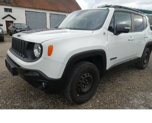 Jeep Renegade Trailhawk 4WD Autom.Navi Kamera Alu WR Le Gebrauchtwagen