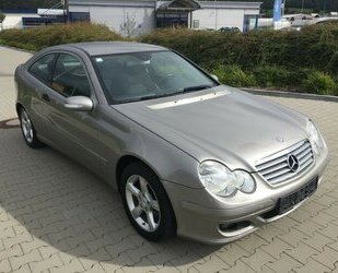 Mercedes-Benz C 180 Kompressor,Autom,Temp,Klima,gut.Zust.! Gebrauchtwagen