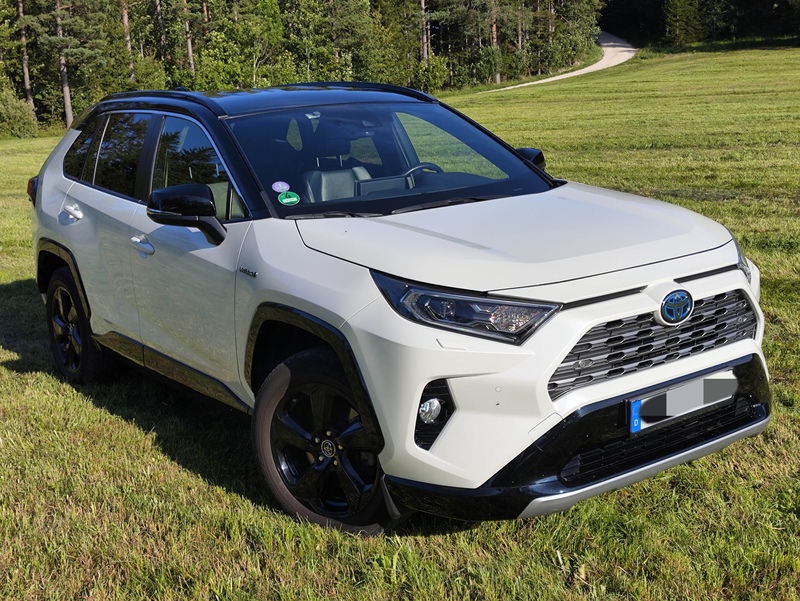 RAV4