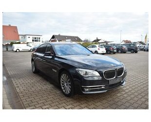 BMW 750Ld xDrive Lang Glasdach Softclose HUD Gebrauchtwagen